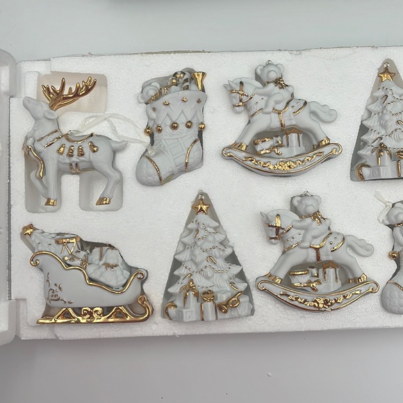 🎄Vintage 2001 TRADITONS Hand Painted Porcelain Ornaments Christmas New - Picture 7 of 14